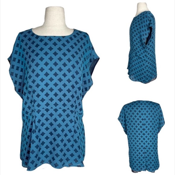 CAbi Tops - Cabi Short Sleeve Peplum Blouse